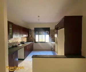 شقة غير مفروشة مميزة للايجار في ام الشرايط