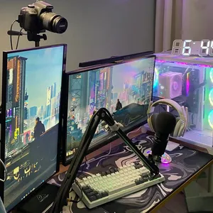 Pc للبيع بكل ملحقاته
