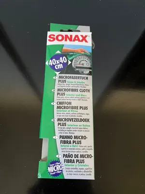 فوطة SONAX مايكروفايبر 40×40 للزجاج والصالون — غير مستخدمة
