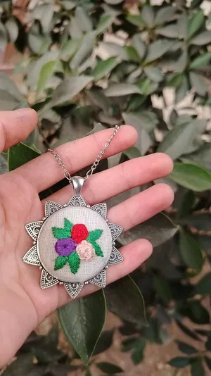 سنسال مطرز