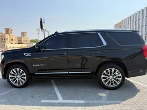 2022 GMC Yukon Denali 6.2L V8 - GCC Specs - GMC warranty / Bin Hamoodah warranty