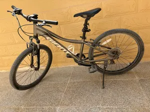 Clean bike for sale no issues with it very good for everyday use