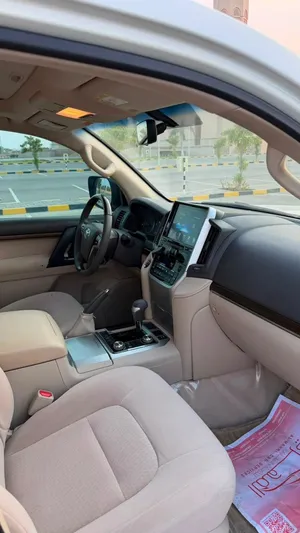 Used Toyota Land Cruiser in Al Batinah