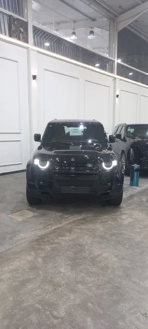 New Land Rover Defender in Baghdad
