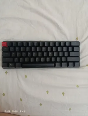 Glorious GMMK Compact 60% Mechanical Keyboard (Full Set, Excellent Condition)