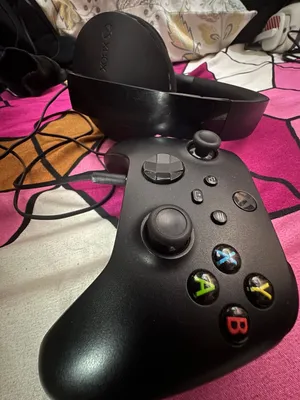 Xbox controller and headset