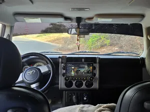Used Toyota FJ in Ajman