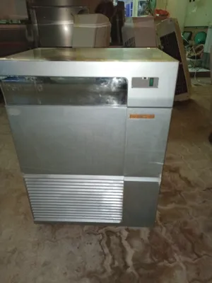Ice Machine 90 kg