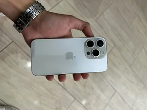 آيفون 15 برو