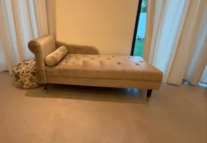 Home Centre Diwan Chaise – AED 700