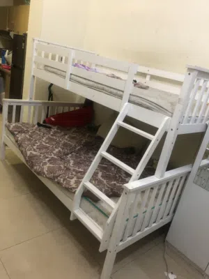 سرير اطفال طابقين