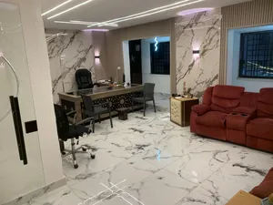 ذهب مكتب بسوق الذهب مؤمن ضد الحريق و الحريق و السرقه