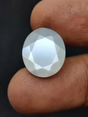 حجر قمر أفريقي طبيعي قص الماسي مع فحص المختبر ، natural african moonstone with lab prove