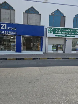 فرصة مميزة – محل تجاري للإيجار في موقع ممتاز في السيب