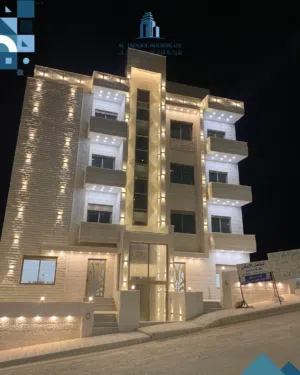 شقة سكنية للبيع طابق ثالث في حي عدن 120 متر
