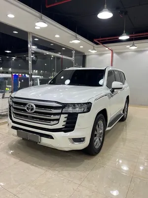 Used Toyota Land Cruiser in Dhofar