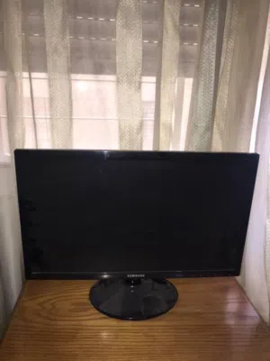 شاشة مونيتور سامسونج LED Full HD (S22D300NY) للبيع