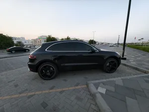 Used Porsche Macan in Muscat
