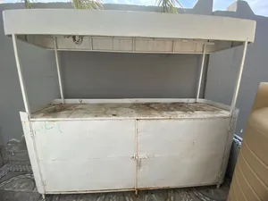 عربة المأكولات و الذرة