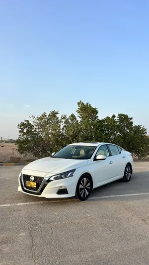 Used Nissan Altima in Al Batinah