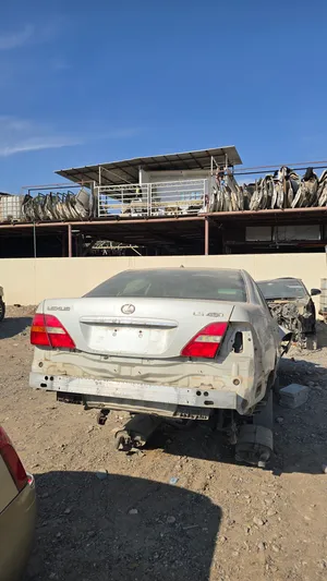 قطع غيار سكراب لكزس LS 430 ال اس LS430 موديل 2003 Lexus