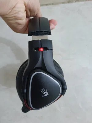 سماعه  كيمنك bloody mr710  استعمال قليل جدا و بيها مجال