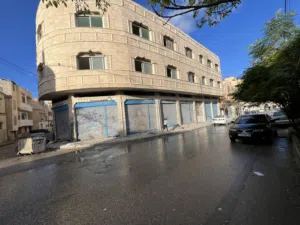 Building for Sale in Zarqa Al ghweariyyeh