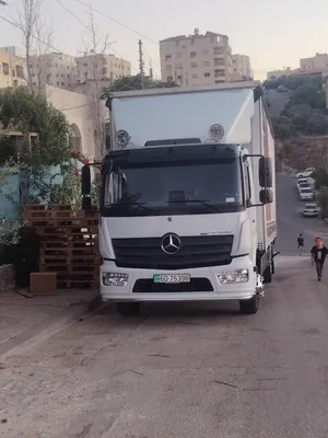 مرسيدس اتكو 1224للبيع فل الفل طول سبعه وربع مع باب هيدورليك 2020