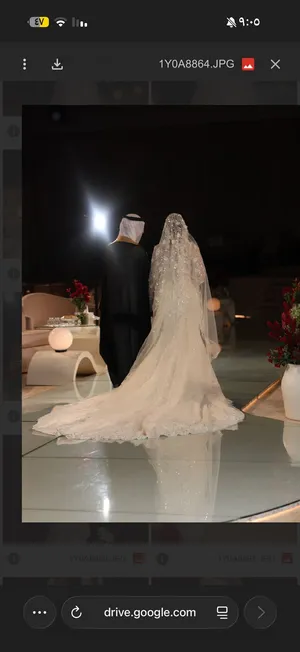 فستان زفاف تصميم خاص