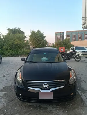 نيسان التيما 2008