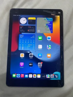 IPAD AIR 2 64 gb lcd crack