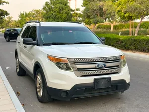 Used Ford Explorer in Ajman