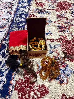مسابيح لم تستخدم كالجديد مخزنه .