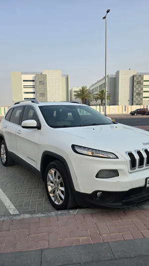 Used Jeep Cherokee in Ajman