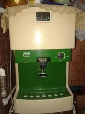 كولر ماء نوع هيتاشي