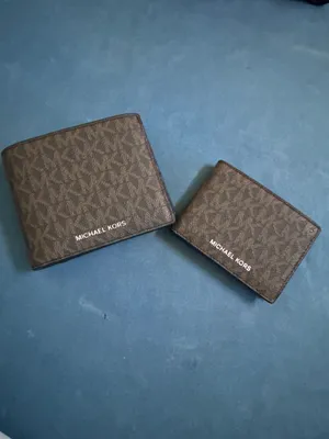 بوك وحامل البطاقة MICHAEL KORS