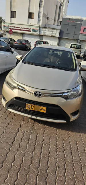 Toyata yaris 2015