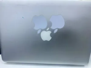 Apple MacBook Pro    Elegant Design & Reliable Everyday Performance!   Intel Core i5 Processo