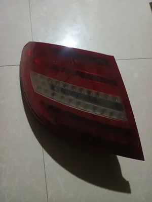 للبيع ليت مورسدس خلف يسار  من موديل 2009 إلى 2013