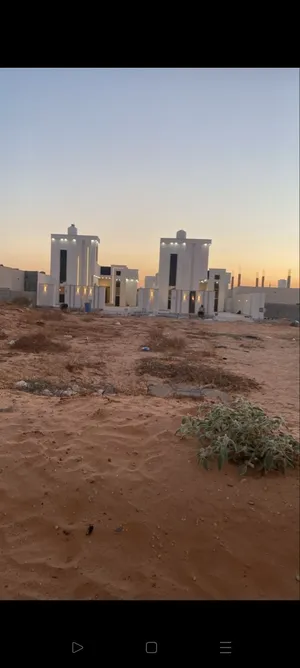 منزل جديد قيد الانشاء