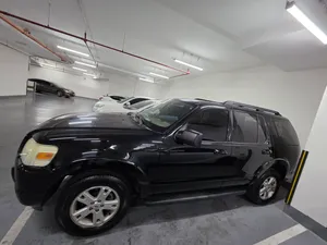 ford explorer available in al khoud souq, very nice car.  only 170k  kilo metre run. 2010 mmodel.