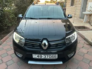 RENAULT SANDERO “STEPWAY” رينو سانديرو ستيب واي موديل 2022 وارد الشركة الأردنية ماشية 40 ألف فقط