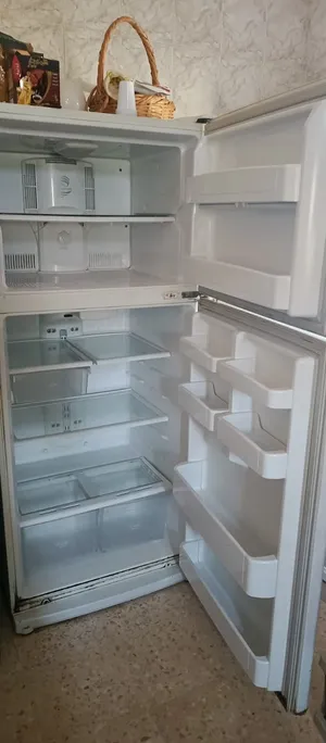 ثلاجة مستعمله بحاله جيده جدا