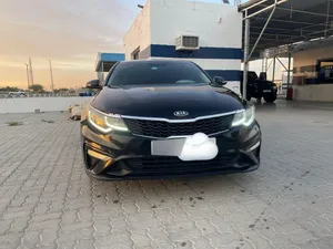 كيا اوبتيما Kia k5