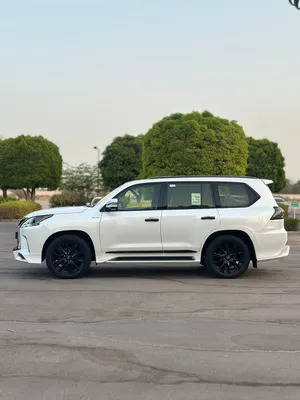 Used Lexus LX in Muscat