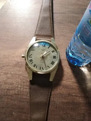 Vintage Giant Wristwatch Wall Clock افضل انواع الساعات القديمه