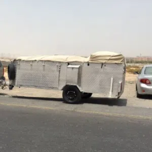 مقطورة رحلات مع حمام