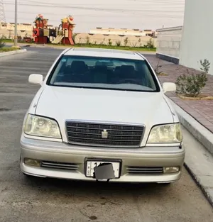 Used Toyota Crown in Basra
