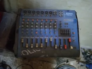 جهاز DJ مستعمل