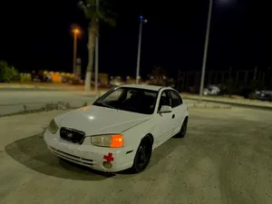 هونداي افانتي 2003
